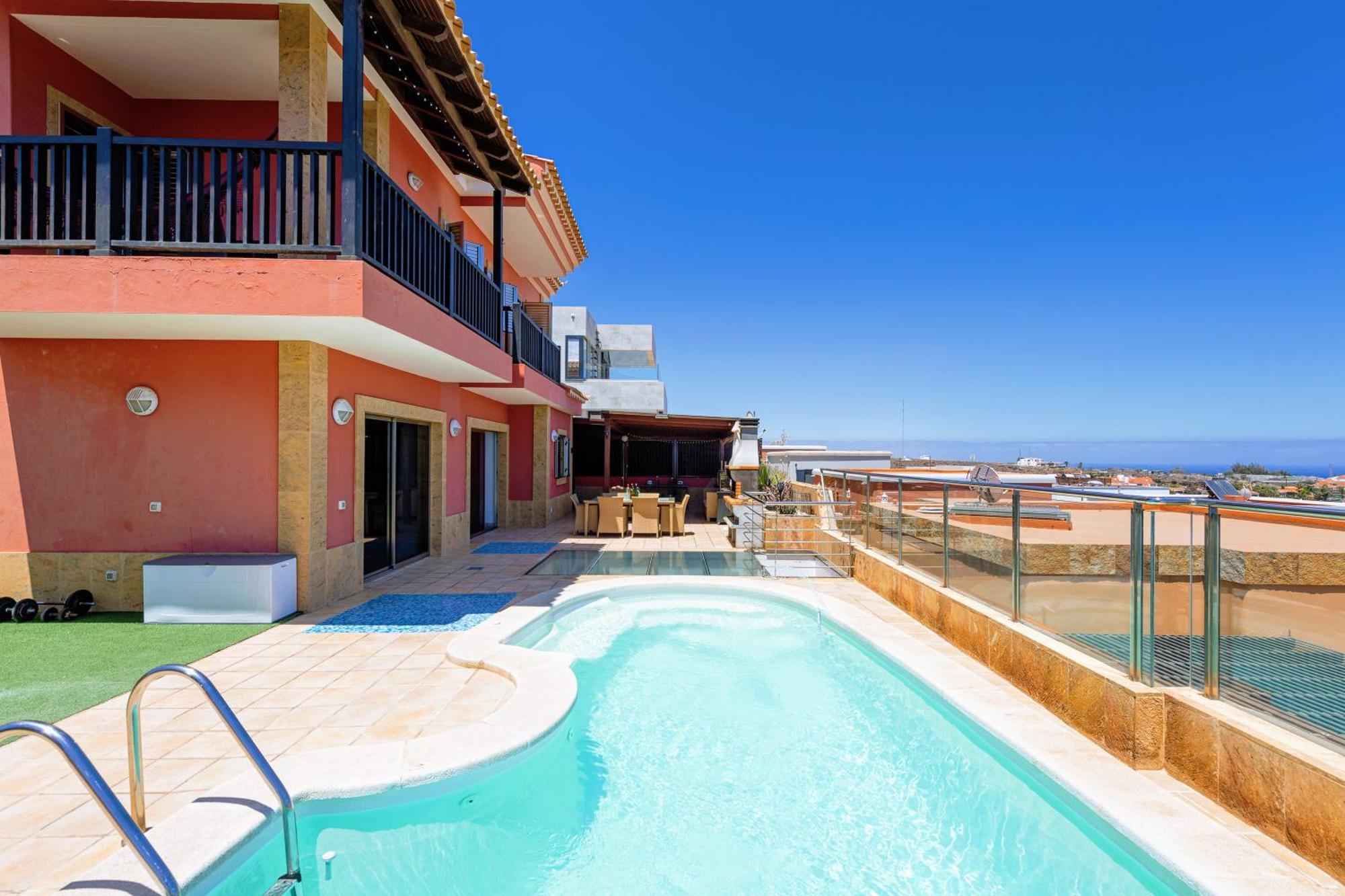 Luxury 5 Star Villa Violetta With Amazing Sea View, Jacuzzi And Heated Pool San Agustin  Exterior photo